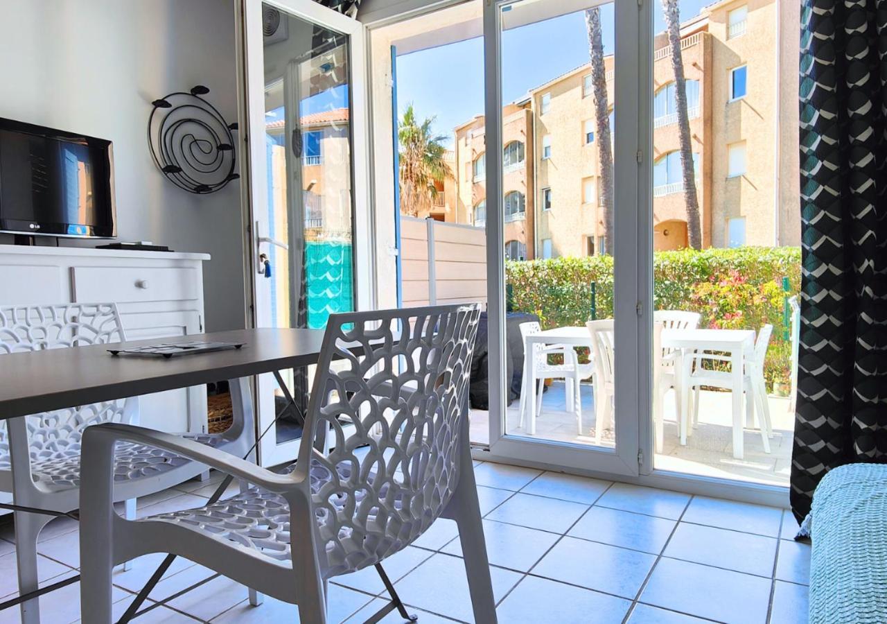 Mazet - A 300M De La Plage / Terrasse / Wifi / La Conciergerie Varoise La Londe-les-Maures Extérieur photo